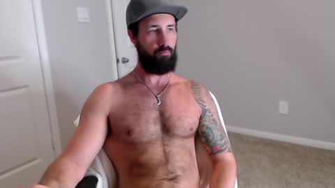 Snapshot of sexymanmk26 chatting on 03-09-25, 03:05 lets go private im ready to play pvt cum online show from 03-09-25, 03:05