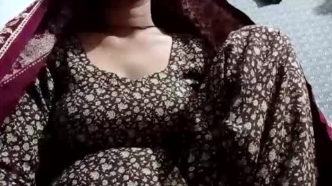 Snapshot of sexymaya8642 chatting on 11-06-25, 12:44 sexymaya8642 online show from 11-06-25, 12:44