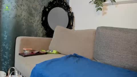 Snapshot of sexymiatrans chatting on 11-29-25, 10:57 Sexy online show from 11-29-25, 10:57