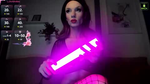 Snapshot of sexymiatrans chatting on 02-12-26, 12:22 Sexy online show from 02-12-26, 12:22