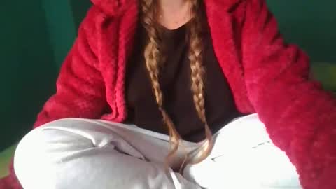 sexymisss24 online show from 11-24-25, 09:20