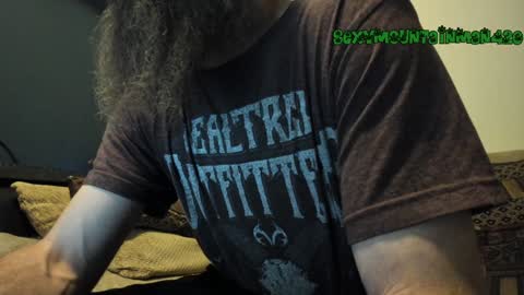Sexymountainman420 online show from 12-23-24, 04:12