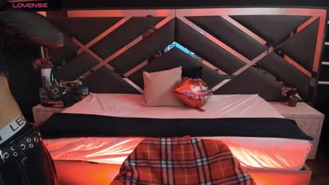 N A F online show from 09-24-25, 07:17