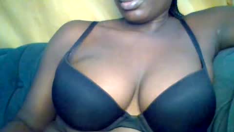 Snapshot of sexynatasha46 chatting on 12-05-24, 07:06 natasha online show from 12-05-24, 07:06