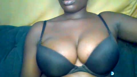Snapshot of sexynatasha46 chatting on 01-11-25, 06:54 natasha online show from 01-11-25, 06:54