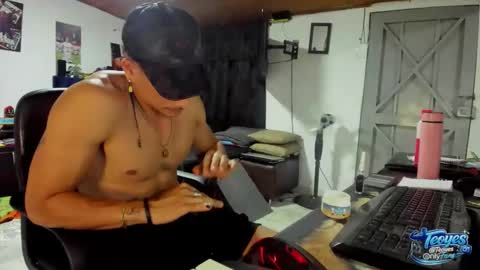 Snapshot of sexynative4u chatting on 03-27-26, 02:28 sexynative4u online show from 03-27-26, 02:28