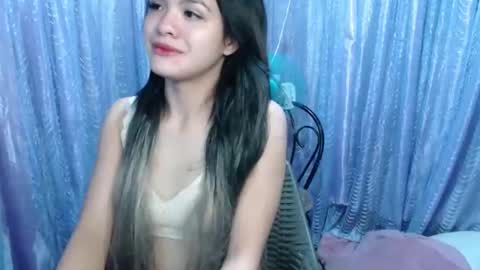 ella online show from 02-18-25, 11:00