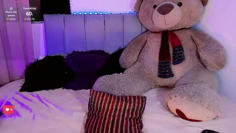 Nazareth arraiz online show from 03-30-26, 07:42