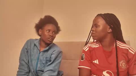 Snapshot of sexynina25 chatting on 10-19-25, 09:15 nina online show from 10-19-25, 09:15