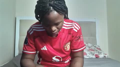 Snapshot of sexynina25 chatting on 10-28-25, 06:54 nina online show from 10-28-25, 06:54