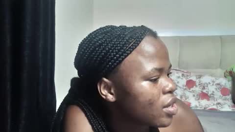 Snapshot of sexynina25 chatting on 10-29-25, 07:04 nina online show from 10-29-25, 07:04