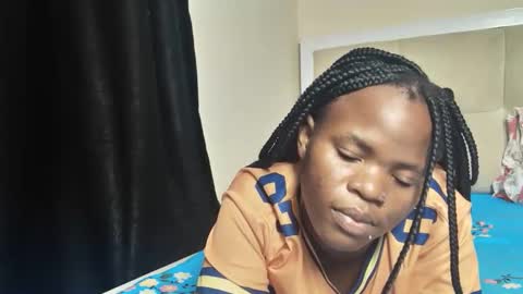 Snapshot of sexynina25 chatting on 11-02-25, 08:00 nina online show from 11-02-25, 08:00