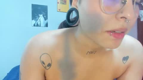 Snapshot of sexynova_93 chatting on 03-16-26, 07:51 sexynova 93 online show from 03-16-26, 07:51