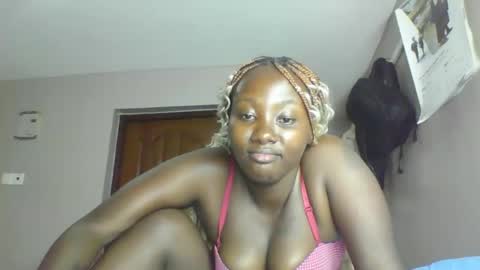 Snapshot of sexypamm chatting on 03-13-26, 05:08 sexypamm online show from 03-13-26, 05:08