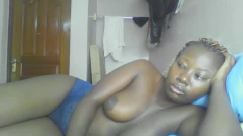 Snapshot of sexypamm chatting on 03-18-26, 06:49 sexypamm online show from 03-18-26, 06:49