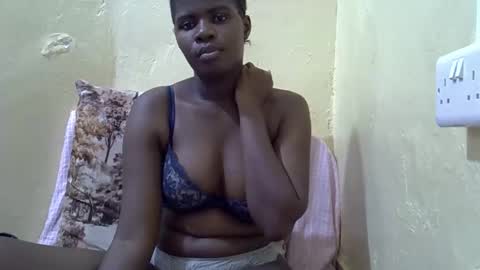 sexypeach98 online show from 02-05-26, 09:41