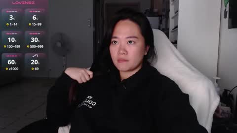 Snapshot of sexypenguin13 chatting on 02-08-26, 08:18 sexypenguin13 online show from 02-08-26, 08:18