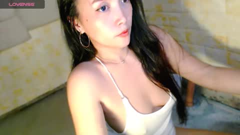 Snapshot of sexypinaymiya chatting on 12-21-24, 08:50 Miyah online show from 12-21-24, 08:50
