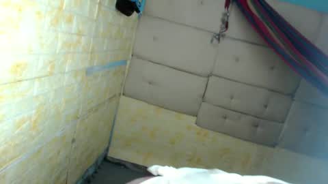 Snapshot of sexypinaymiya chatting on 02-07-25, 05:31 Miyah online show from 02-07-25, 05:31