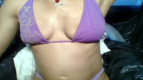 Snapshot of sexypussy000 chatting on 04-24-26, 12:40 sexypussy000 online show from 04-24-26, 12:40