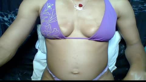 Snapshot of sexypussy000 chatting on 05-12-26, 02:19 sexypussy000 online show from 05-12-26, 02:19