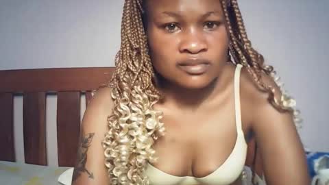 queenivy online show from 01-13-26, 02:28