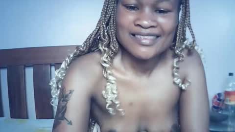 queenivy online show from 01-16-26, 04:00