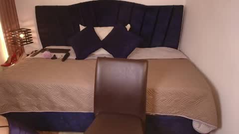 R A C H E L online show from 05-07-26, 12:21