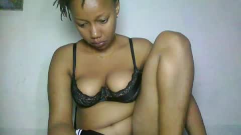 sexyred1738 online show from 08-01-26, 06:29