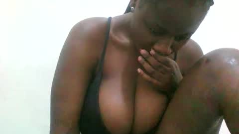 sexyrhany20 online show from 10-02-25, 06:53