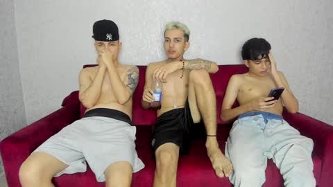 MATIAS-18   THIAHO -18  MAX-19  NICOKALY-19  CAIN-19   MOD ESTEBAN online show from 12-20-24, 07:33