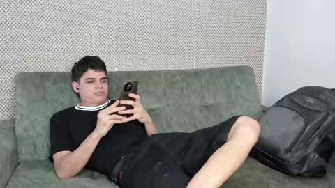 MATIAS-18   THIAHO -18  MAX-19  NICOKALY-19  CAIN-19   MOD ESTEBAN online show from 10-04-25, 07:34