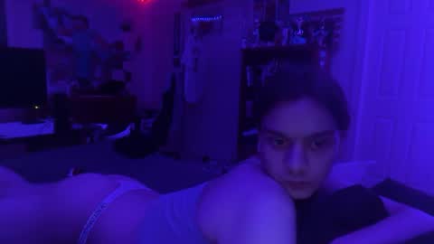 sexyshayla_twink online show from 05-28-26, 04:43