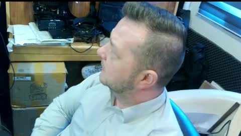 Snapshot of sexysteve80 chatting on 03-31-26, 10:37 sexysteve80 online show from 03-31-26, 10:37