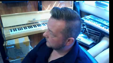 sexysteve80 online show from 05-06-26, 08:41