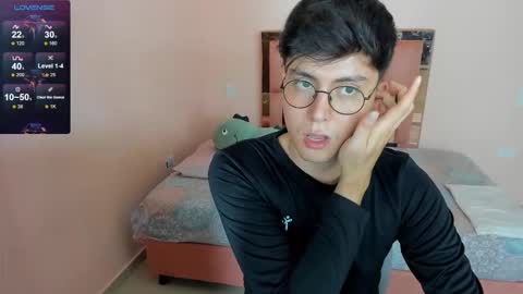 Snapshot of sexystteven chatting on 10-20-25, 03:51 Jeff online show from 10-20-25, 03:51