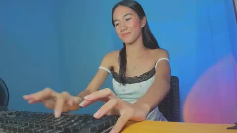 Amelia online show from 09-20-25, 03:35