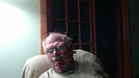 Snapshot of sexytony1960 chatting on 12-15-24, 07:21 sexytony1960 online show from 12-15-24, 07:21