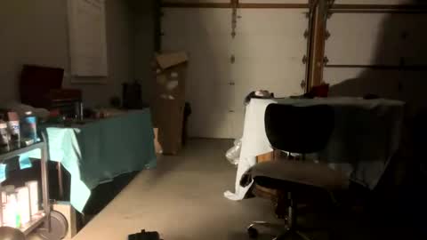 Smooth bi guy online show from 10-26-25, 07:36