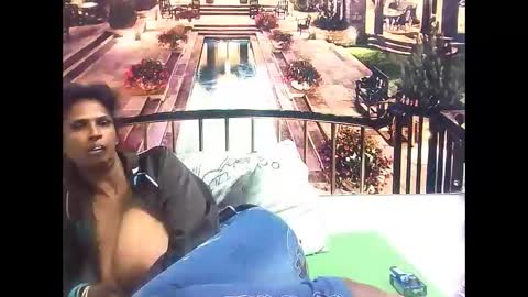 Snapshot of sexyva4u2luv chatting on 02-09-25, 09:16 sexyva4u2luv online show from 02-09-25, 09:16