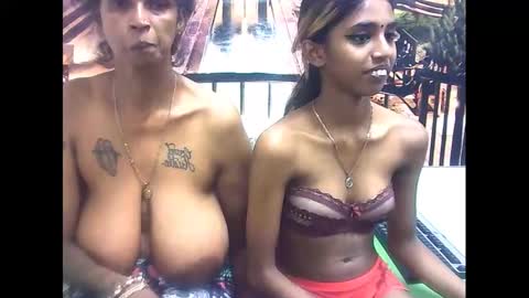 Snapshot of sexyva4u2luv chatting on 02-21-25, 12:06 sexyva4u2luv online show from 02-21-25, 12:06