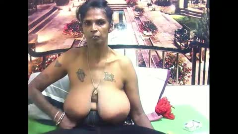 Snapshot of sexyva4u2luv chatting on 02-21-25, 04:59 sexyva4u2luv online show from 02-21-25, 04:59