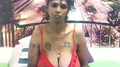 Snapshot of sexyva4u2luv chatting on 02-26-25, 06:15 sexyva4u2luv online show from 02-26-25, 06:15
