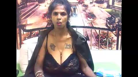 Snapshot of sexyva4u2luv chatting on 02-27-25, 08:50 sexyva4u2luv online show from 02-27-25, 08:50
