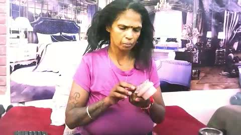 sexyva4u2luv online show from 11-19-25, 10:48