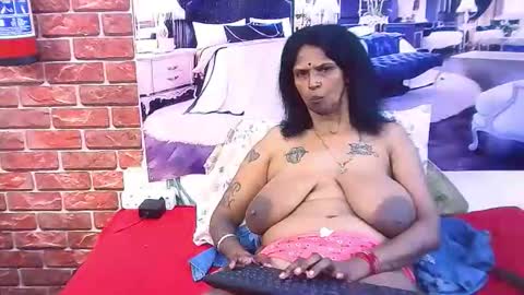 Snapshot of sexyva4u2luv chatting on 02-09-26, 07:23 sexyva4u2luv online show from 02-09-26, 07:23