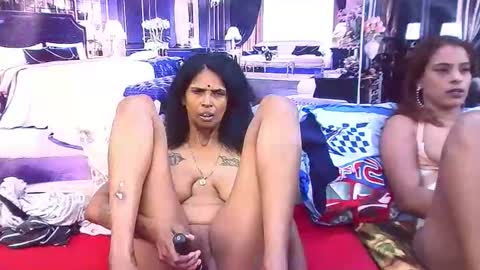 Snapshot of sexyva4u2luv chatting on 02-11-26, 07:52 sexyva4u2luv online show from 02-11-26, 07:52