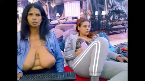 Snapshot of sexyva4u2luv chatting on 02-28-26, 09:10 sexyva4u2luv online show from 02-28-26, 09:10