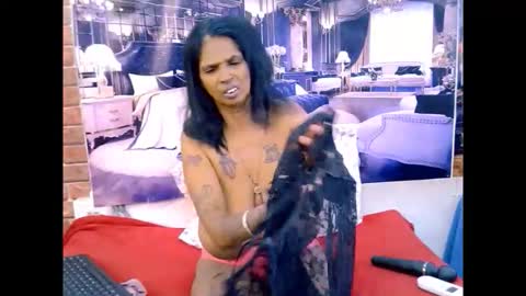 Snapshot of sexyva4u2luv chatting on 03-10-26, 06:46 sexyva4u2luv online show from 03-10-26, 06:46