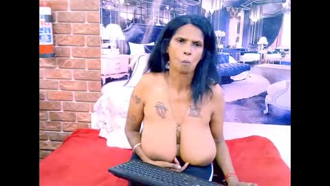 Snapshot of sexyva4u2luv chatting on 03-25-26, 07:03 sexyva4u2luv online show from 03-25-26, 07:03